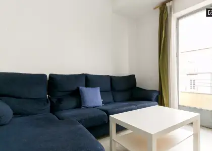 Habitación en piso compartido de 4 habitaciones en alquiler en Fígares. en Granada