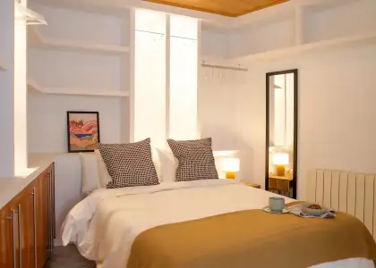 Habitación en piso compartido de 6 habitaciones en alquiler en Alicante, perfecta para profesionales y estudiantes. en Alicante (Alacant)