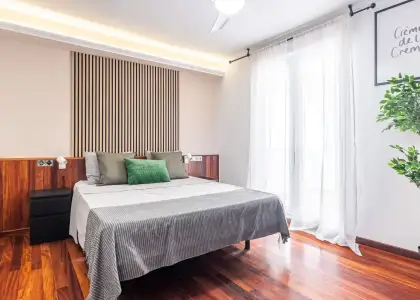Se alquila habitación en piso compartido de 6 habitaciones en Alicante, todos los gastos incluidos. en Alicante (Alacant)