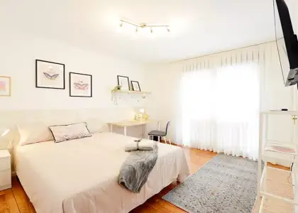 Se alquila habitación en piso de 4 habitaciones en Bilbao en Bilbao