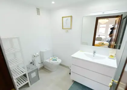 Se alquila habitación en piso de 4 habitaciones en Santutxu en Bilbao