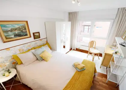 Se alquila habitación en piso de 4 habitaciones en Santutxu en Bilbao